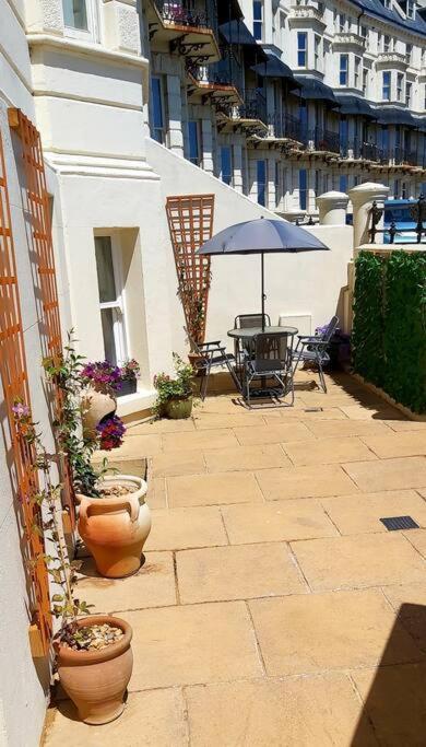 Beautifully Appointed, Period Seaside Apartment Folkestone Extérieur photo