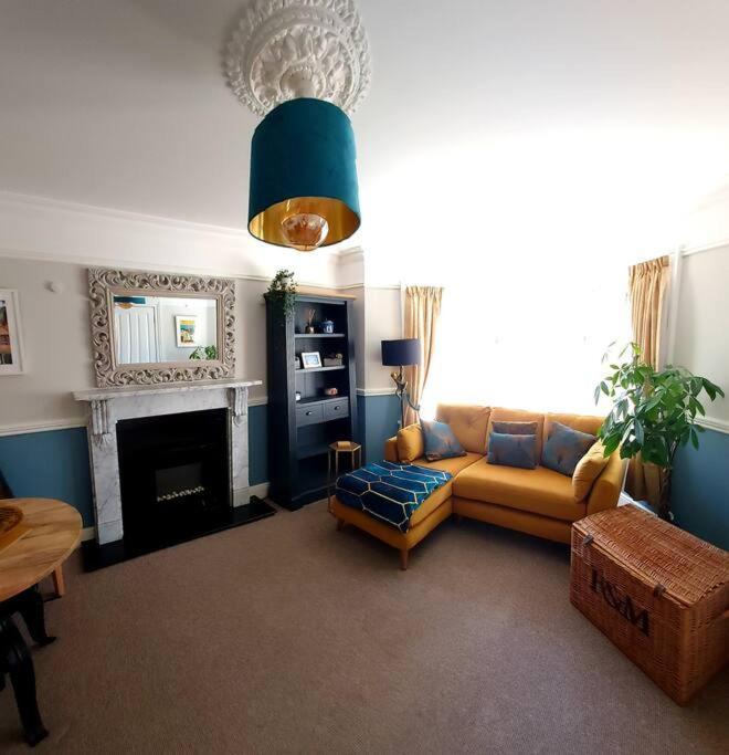 Beautifully Appointed, Period Seaside Apartment Folkestone Extérieur photo