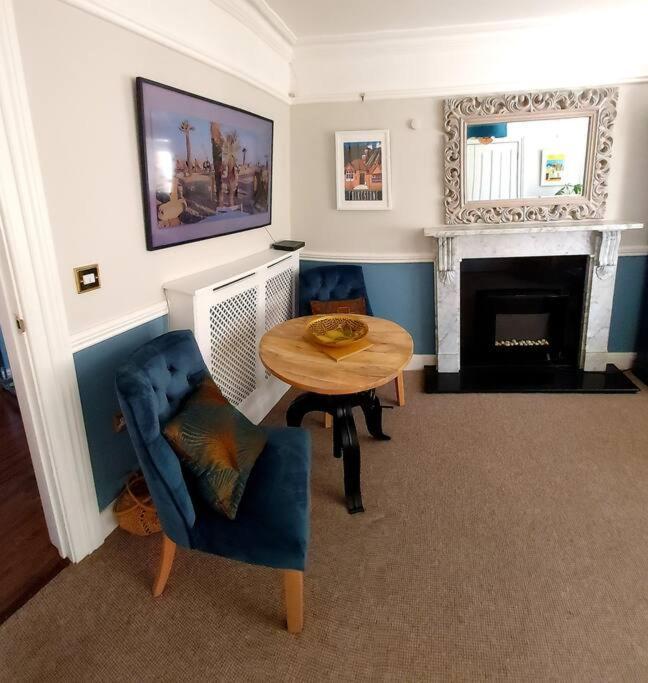 Beautifully Appointed, Period Seaside Apartment Folkestone Extérieur photo