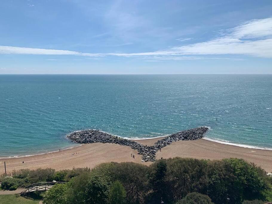 Beautifully Appointed, Period Seaside Apartment Folkestone Extérieur photo