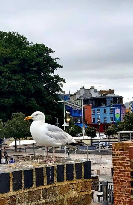 Beautifully Appointed, Period Seaside Apartment Folkestone Extérieur photo